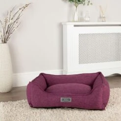 Scruffs® Manhattan Box Bed - Berry Purple -Dog Featured Sales ManhattanBerryBoxBedLS2